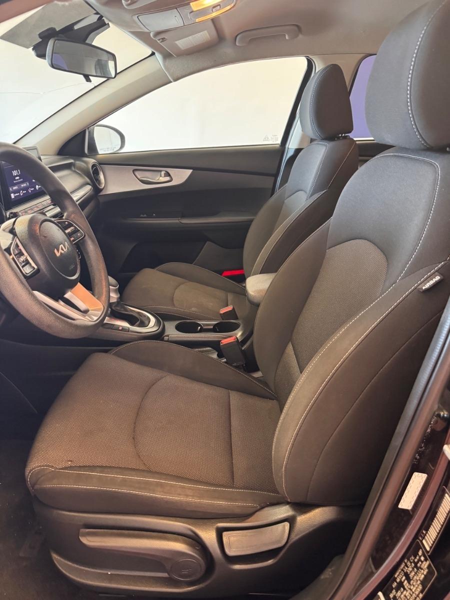 Kia Forte LXS IVT 2023