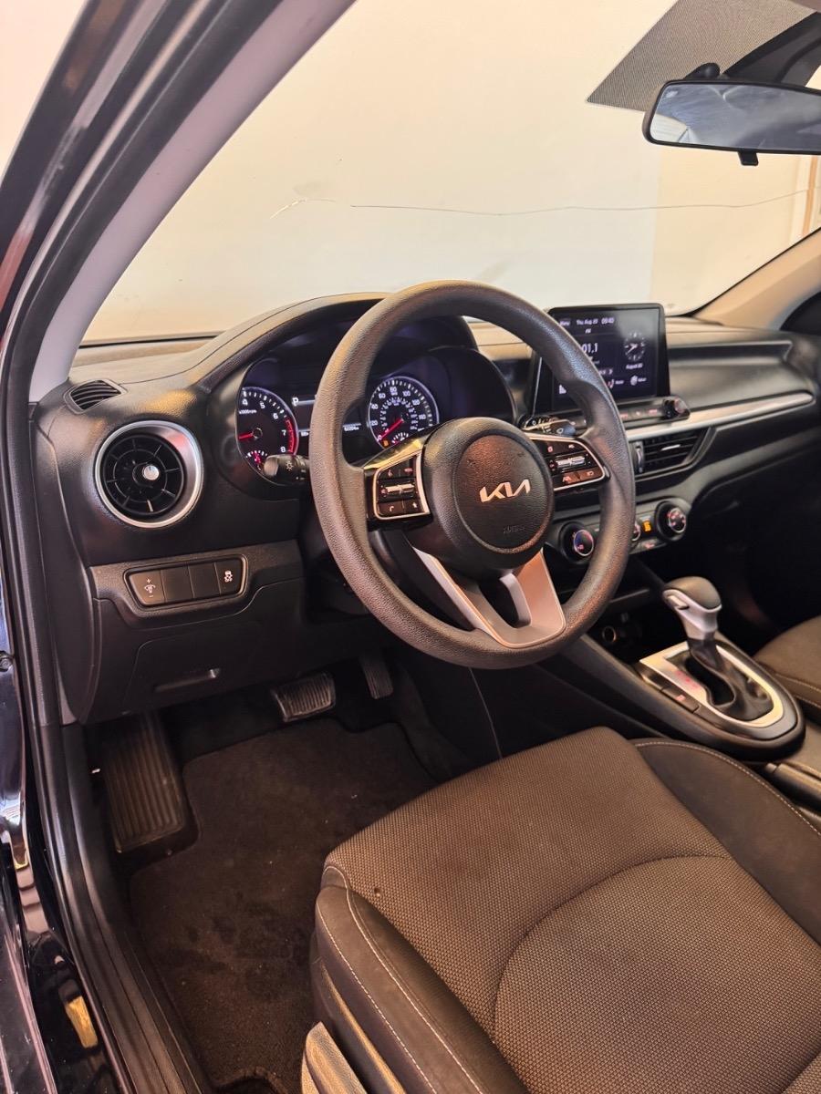Kia Forte LXS IVT 2023