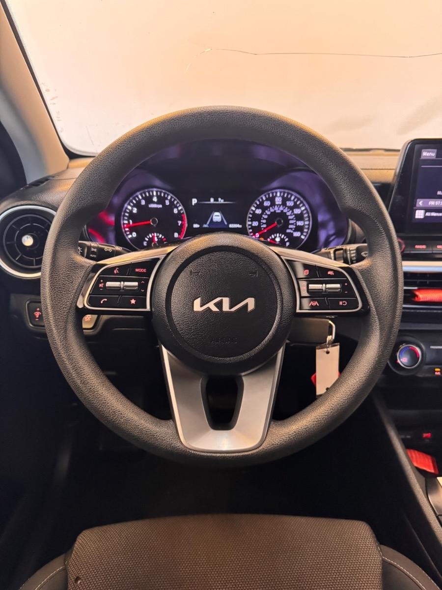 Kia Forte LXS IVT 2023