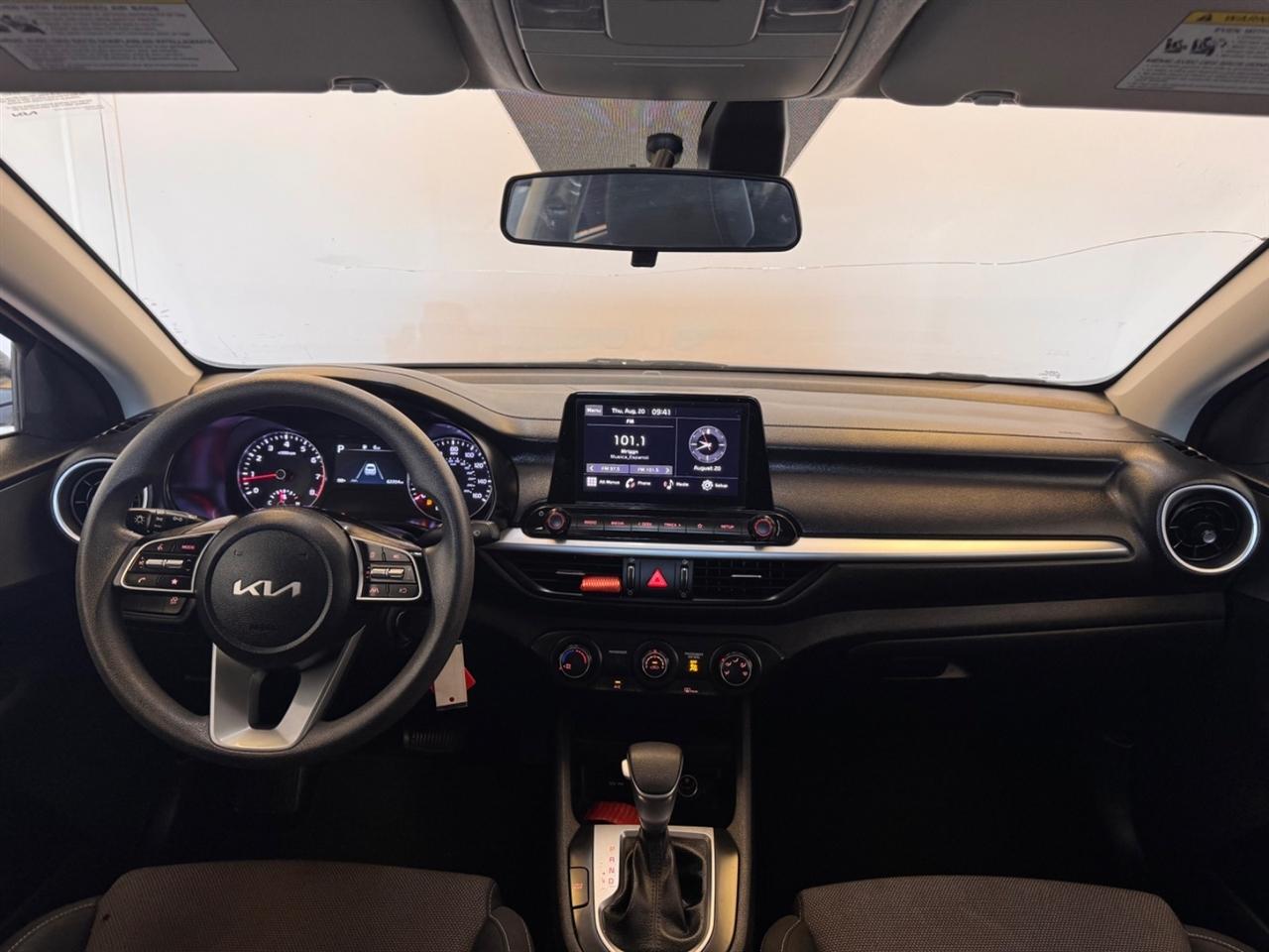 Kia Forte LXS IVT 2023