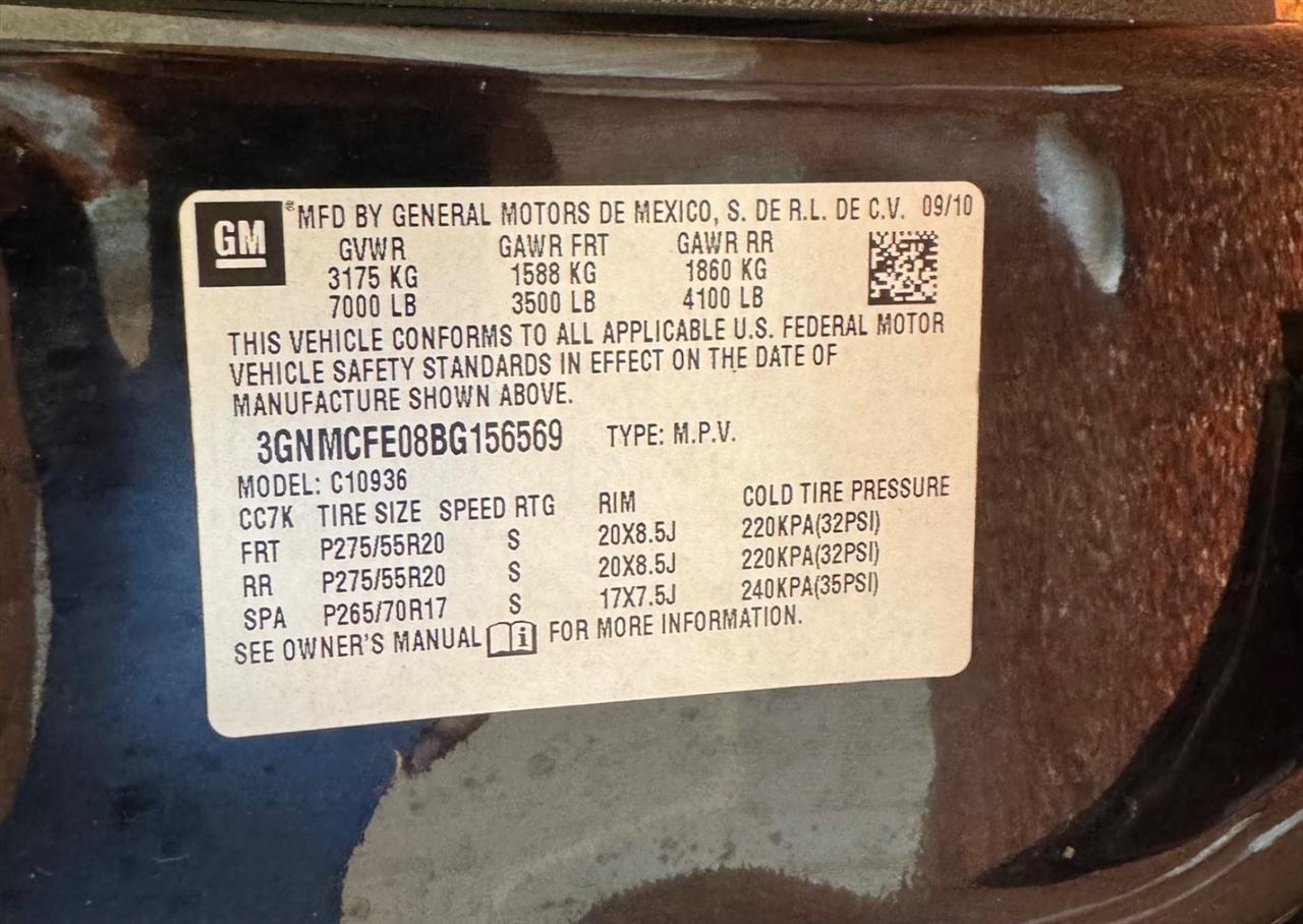 Chevrolet Avalanche 2WD Crew Cab LT 2011