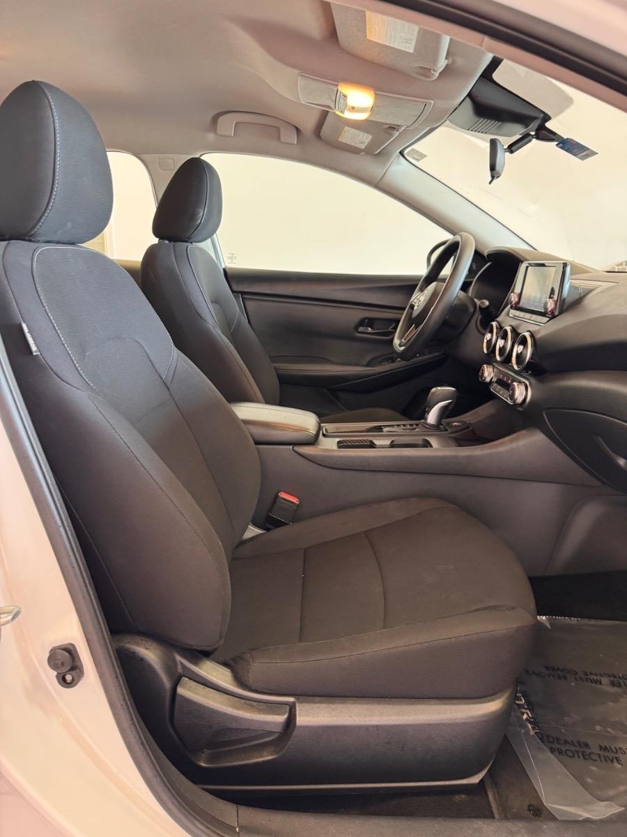 Nissan Sentra S CVT 2024