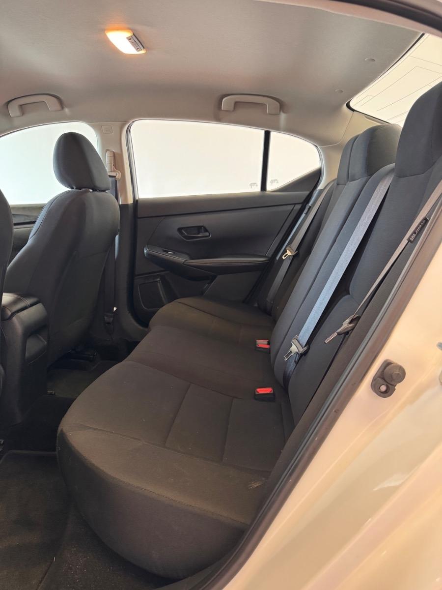 Nissan Sentra S CVT 2024