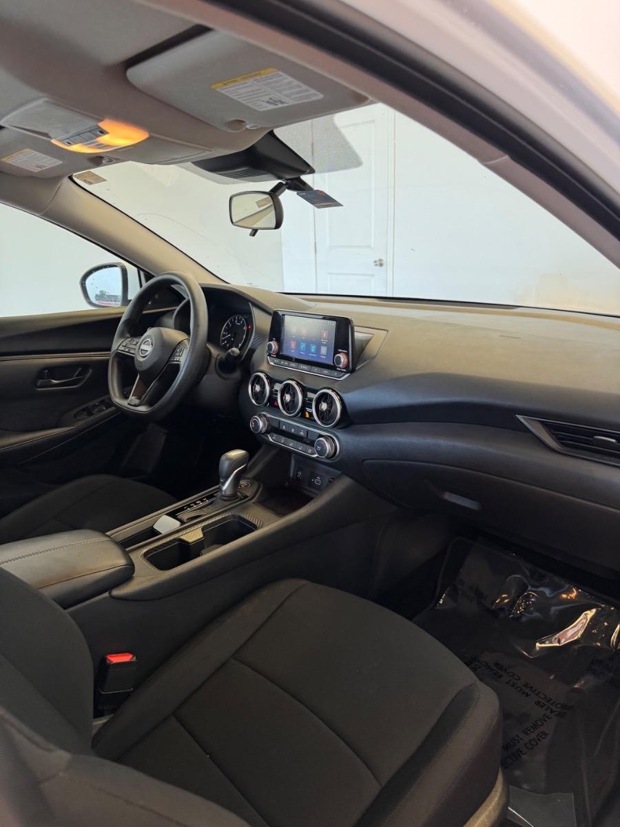 Nissan Sentra S CVT 2024