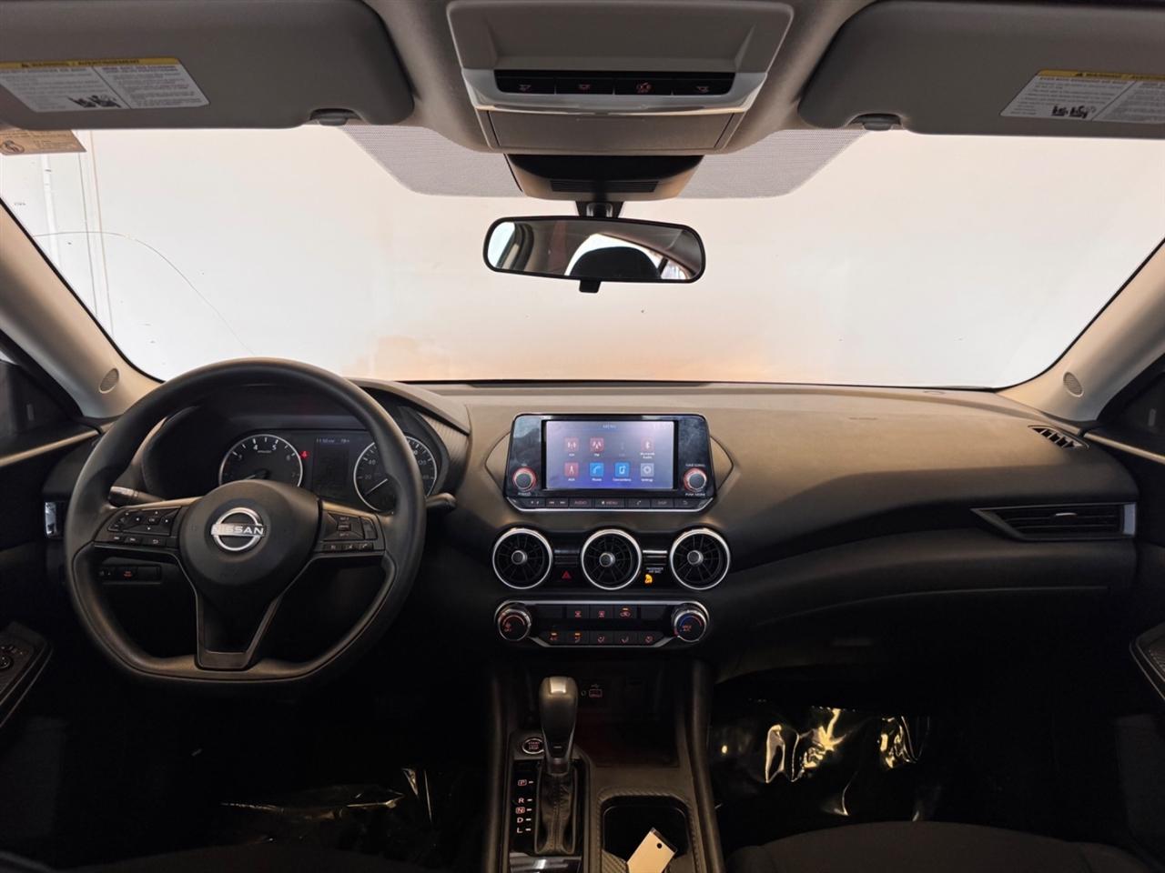 Nissan Sentra S CVT 2024