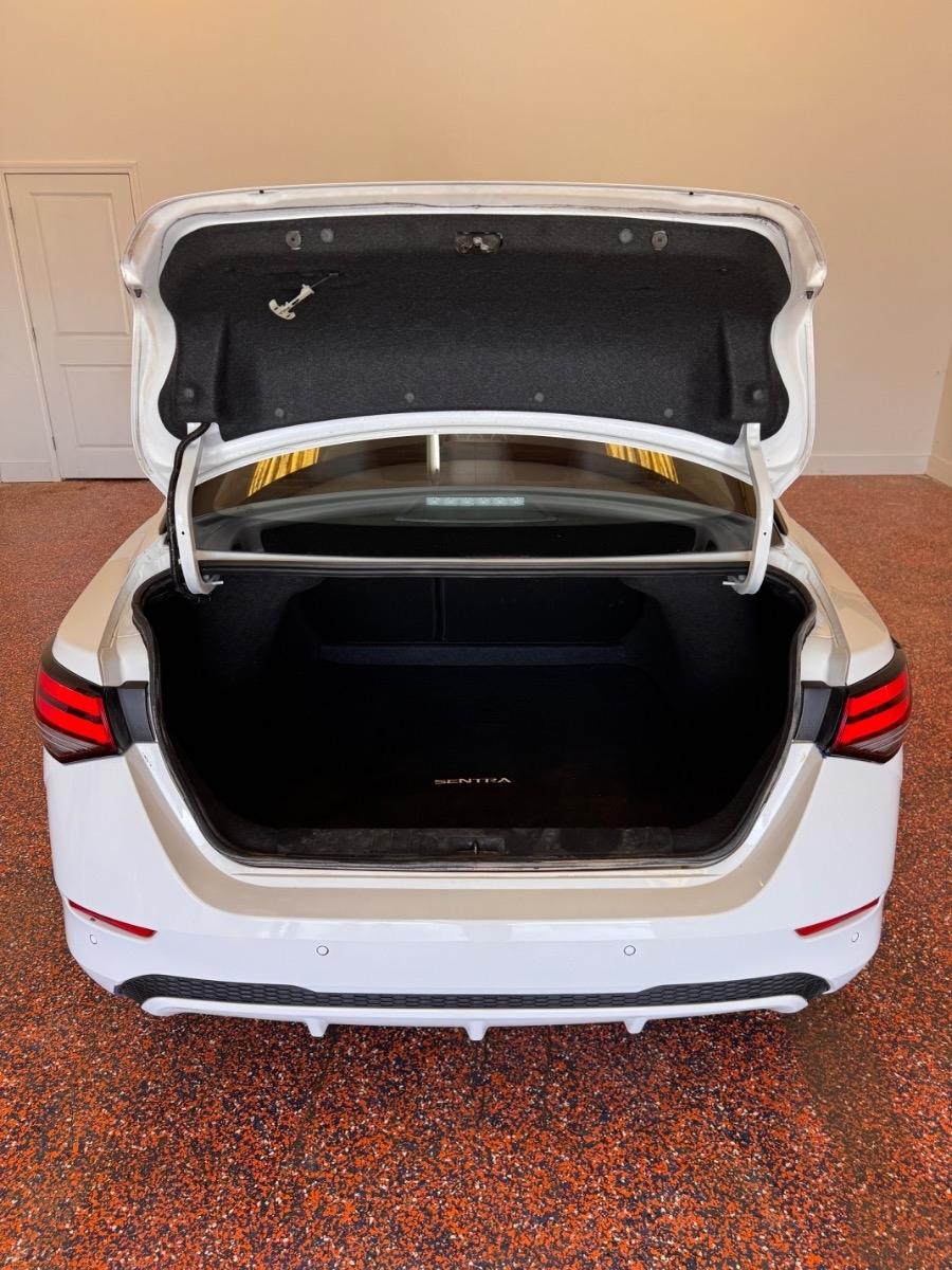 Nissan Sentra S CVT 2024