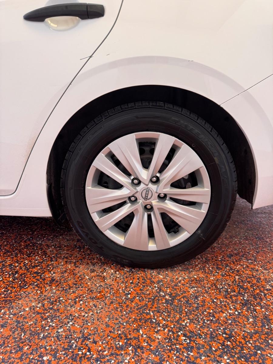 Nissan Sentra S CVT 2024