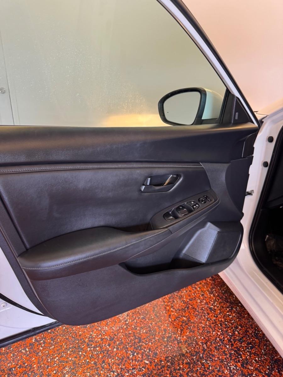 Nissan Sentra S CVT 2024