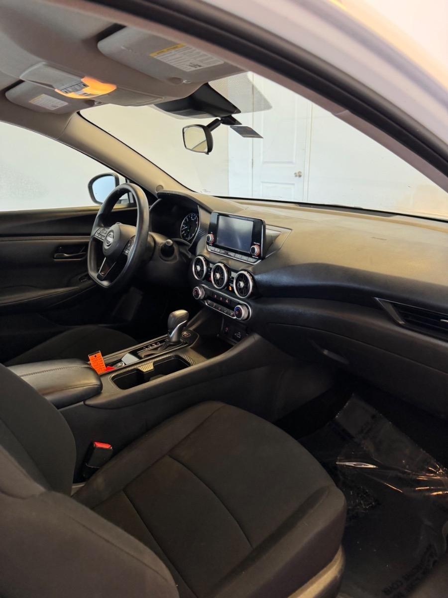 Nissan Sentra S CVT 2024