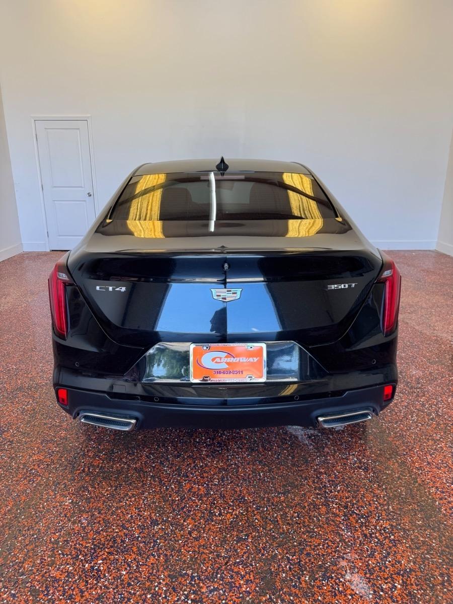 Cadillac CT4 4dr Sdn Luxury 2024