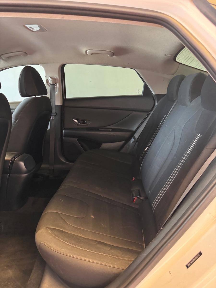 Hyundai Elantra SEL IVT *Ltd Avail* 2021