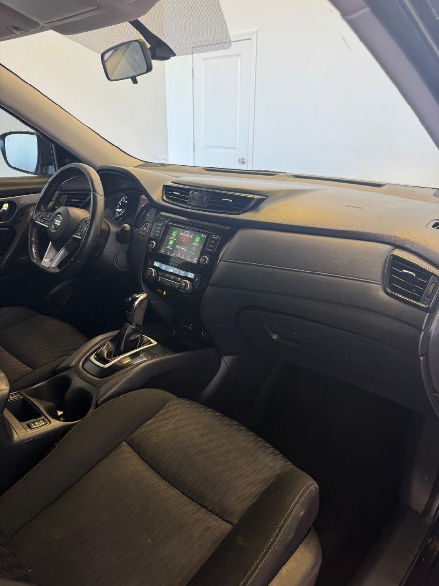 Nissan Rogue FWD SV 2018