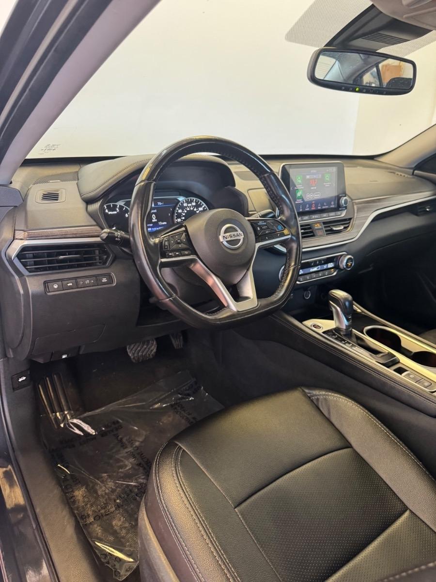Nissan Altima 2.5 SL Sedan 2020