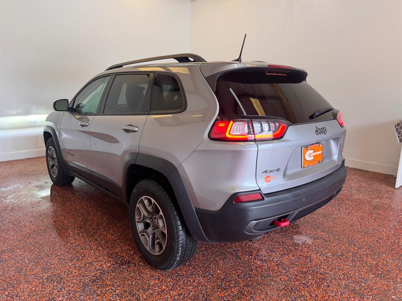 Jeep Cherokee Trailhawk 4x4 2021