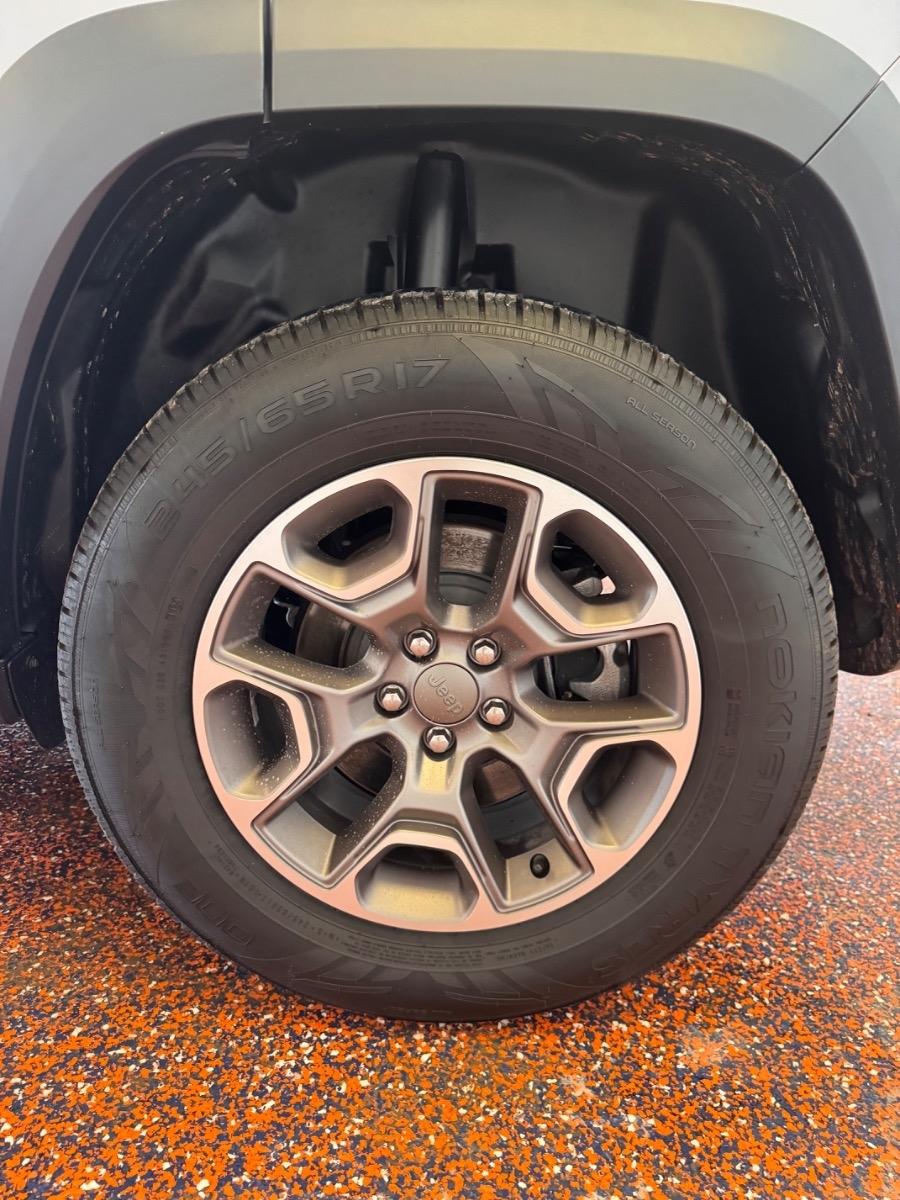 Jeep Cherokee Trailhawk 4x4 2021