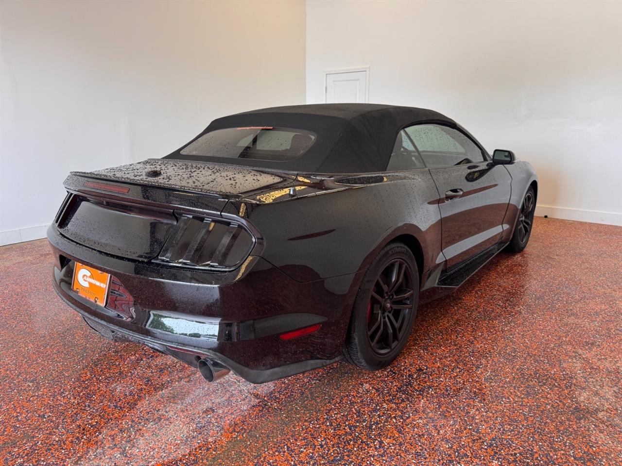 Ford Mustang 2dr Conv EcoBoost Premium 2015