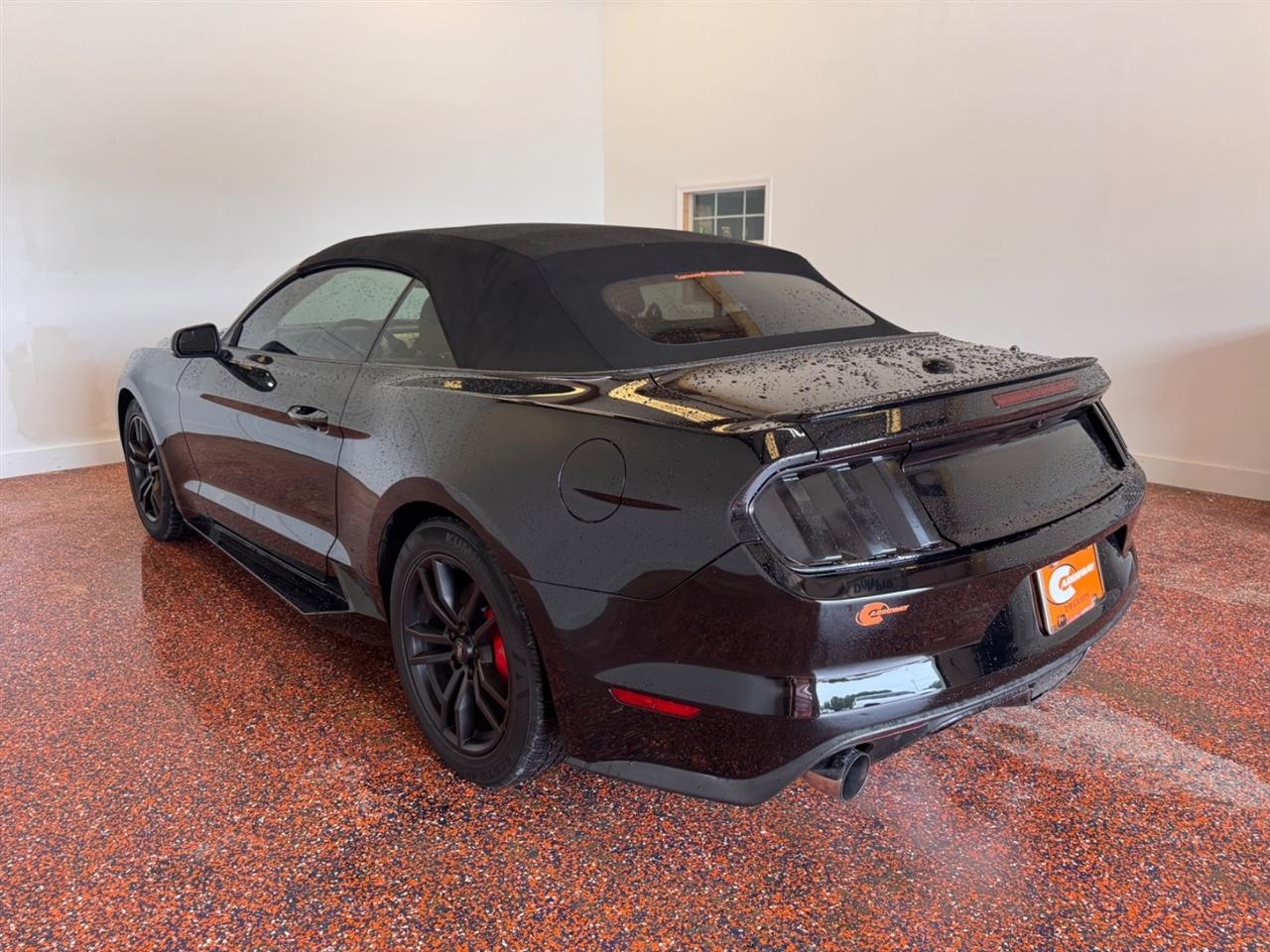 Ford Mustang 2dr Conv EcoBoost Premium 2015