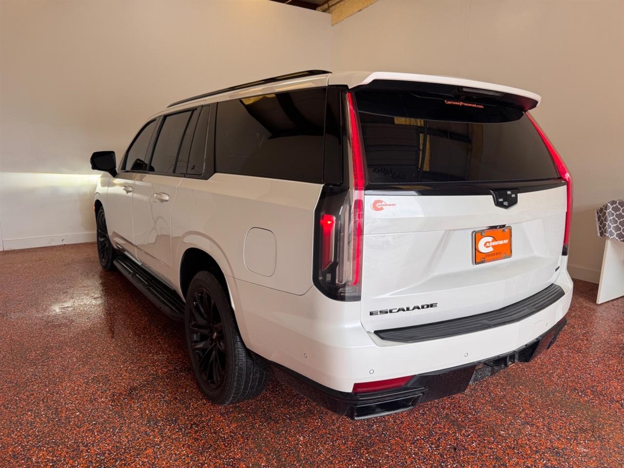 Cadillac Escalade ESV 4WD 4dr Sport 2021