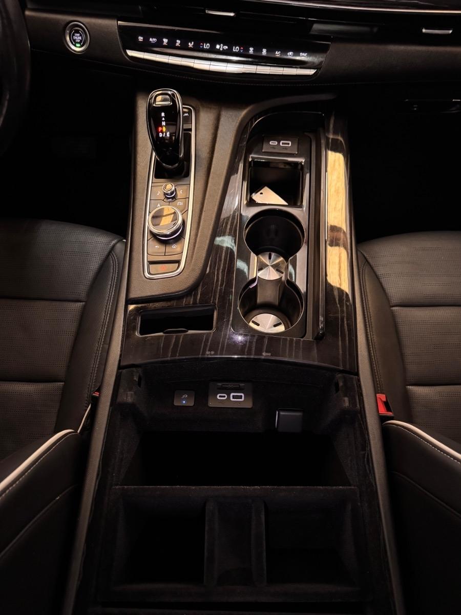 Cadillac Escalade ESV 4WD 4dr Sport 2021