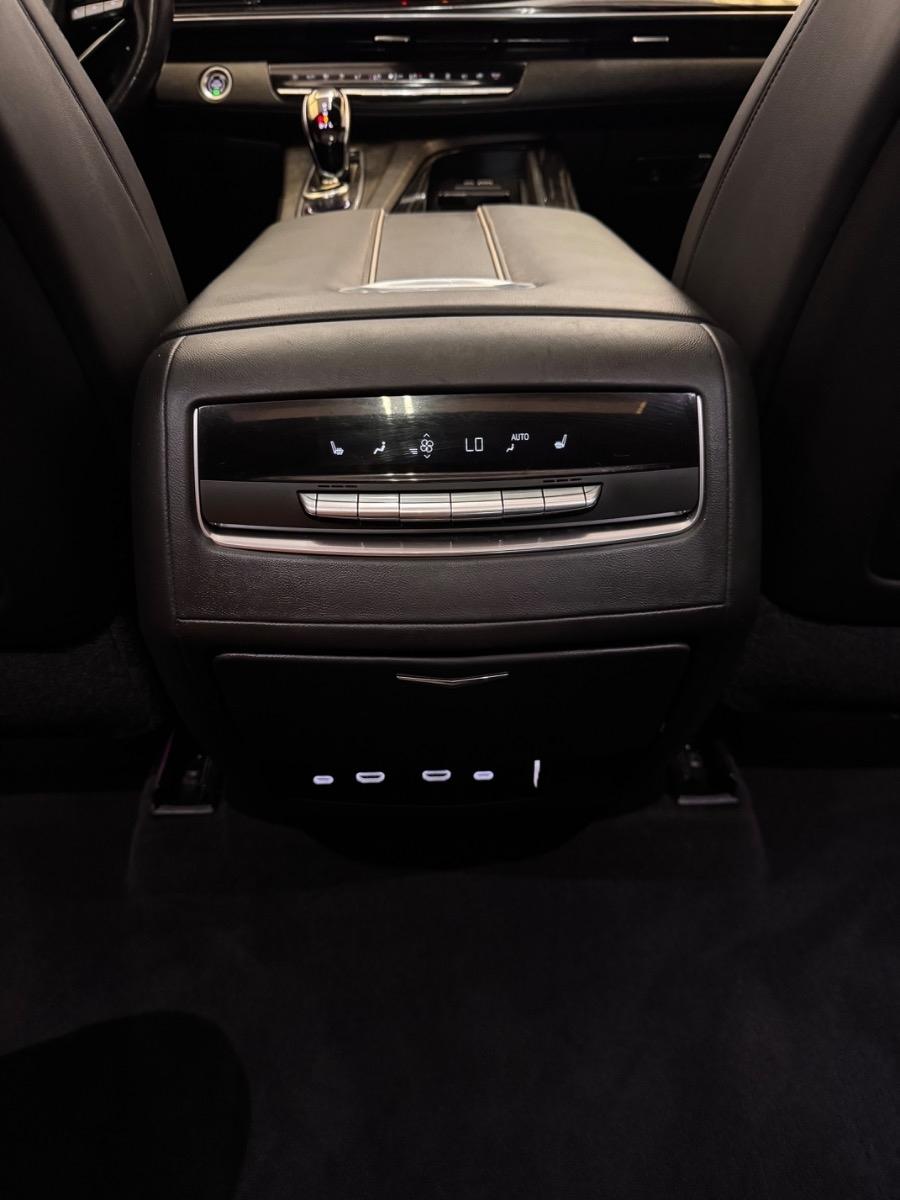 Cadillac Escalade ESV 4WD 4dr Sport 2021