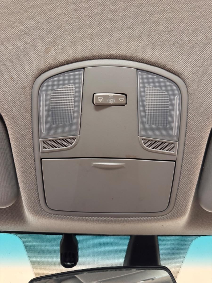 Hyundai Elantra SEL IVT 2020