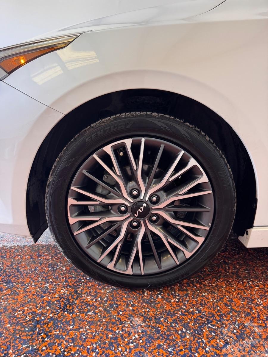 Kia Forte GT-Line IVT 2024