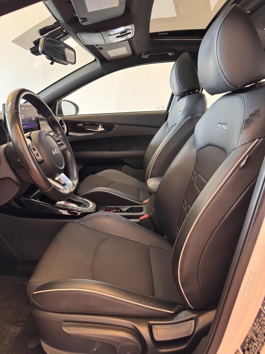 Kia Forte GT-Line IVT 2024