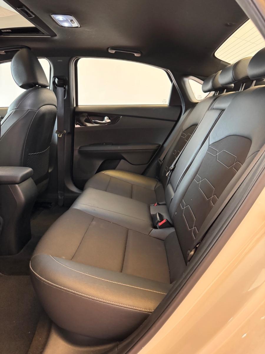 Kia Forte GT-Line IVT 2024