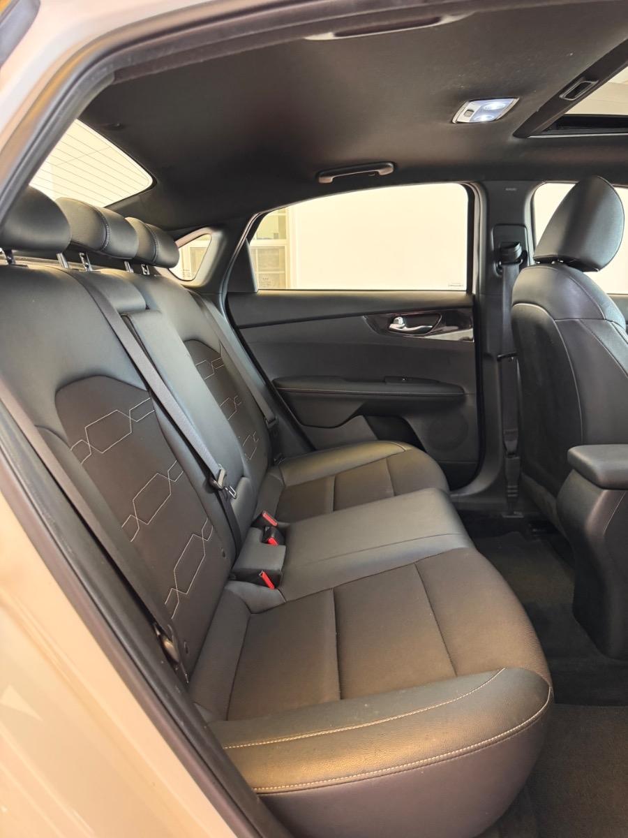 Kia Forte GT-Line IVT 2024