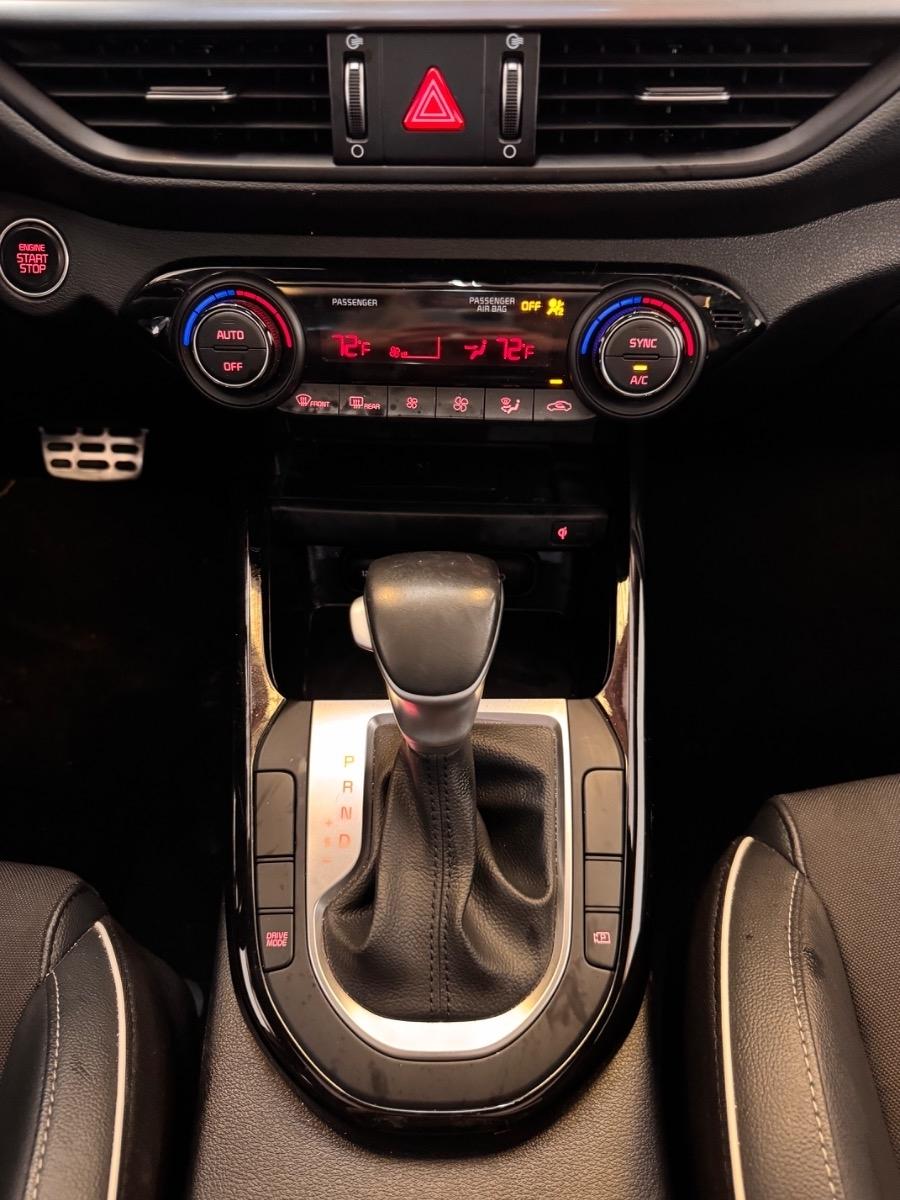 Kia Forte GT-Line IVT 2024