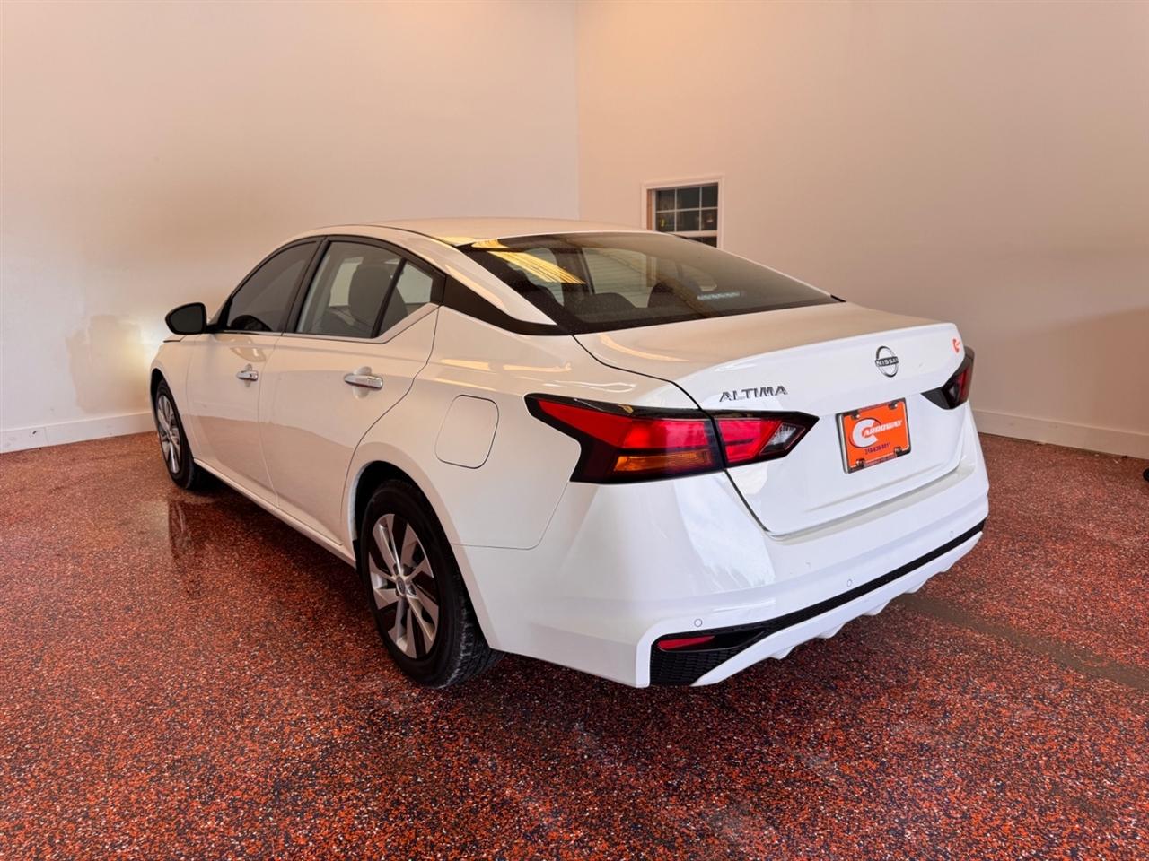 Nissan Altima 2.5 S Sedan 2024