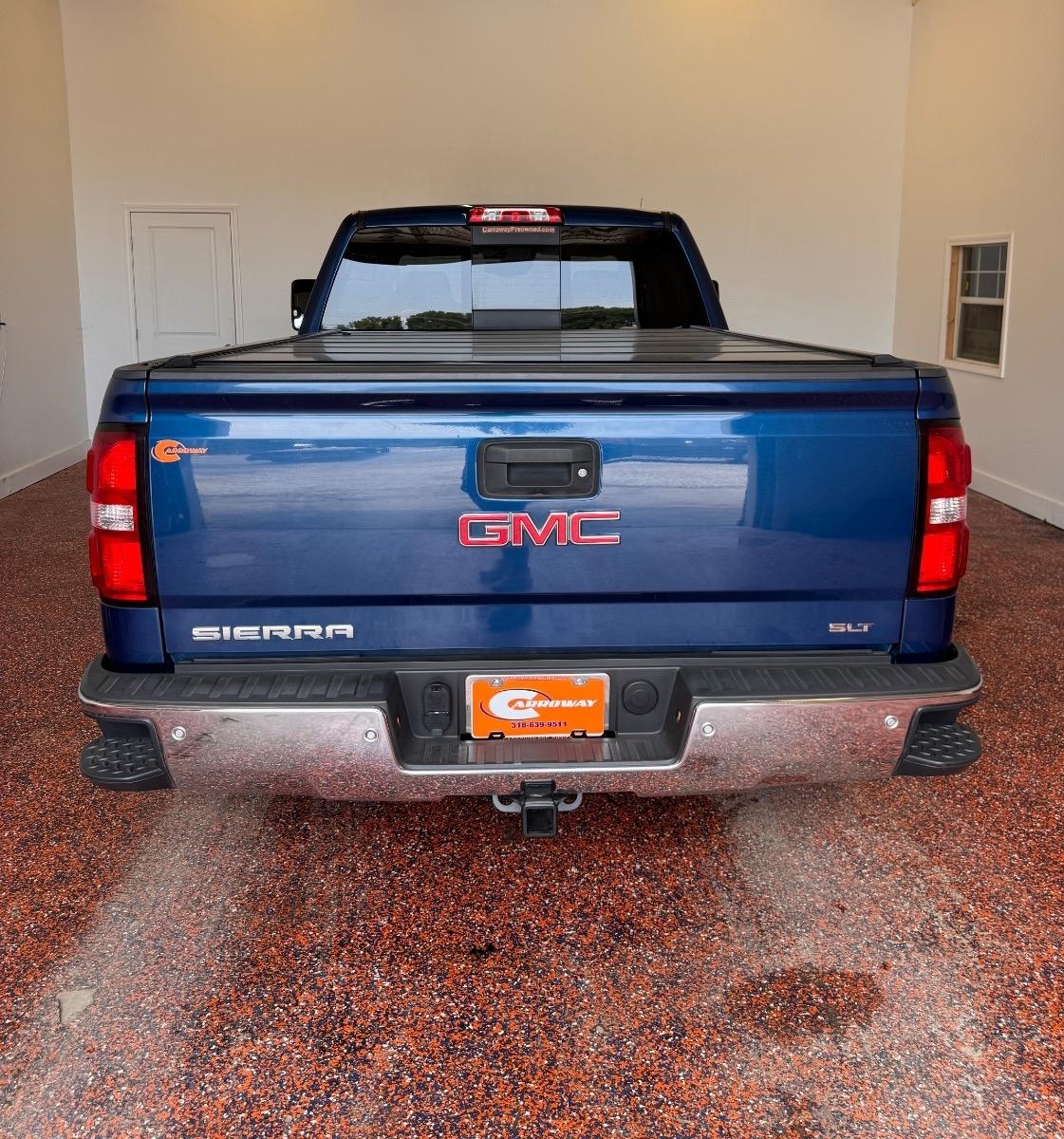 GMC Sierra 1500 4WD Crew Cab 153.0" SLT 2015