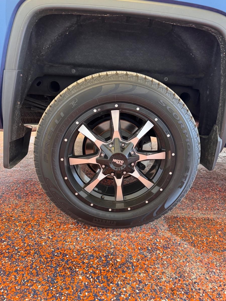 GMC Sierra 1500 4WD Crew Cab 153.0" SLT 2015