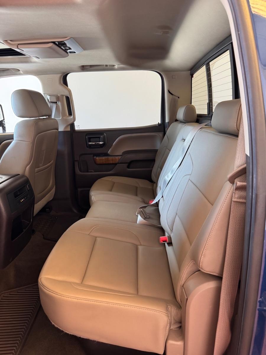 GMC Sierra 1500 4WD Crew Cab 153.0" SLT 2015