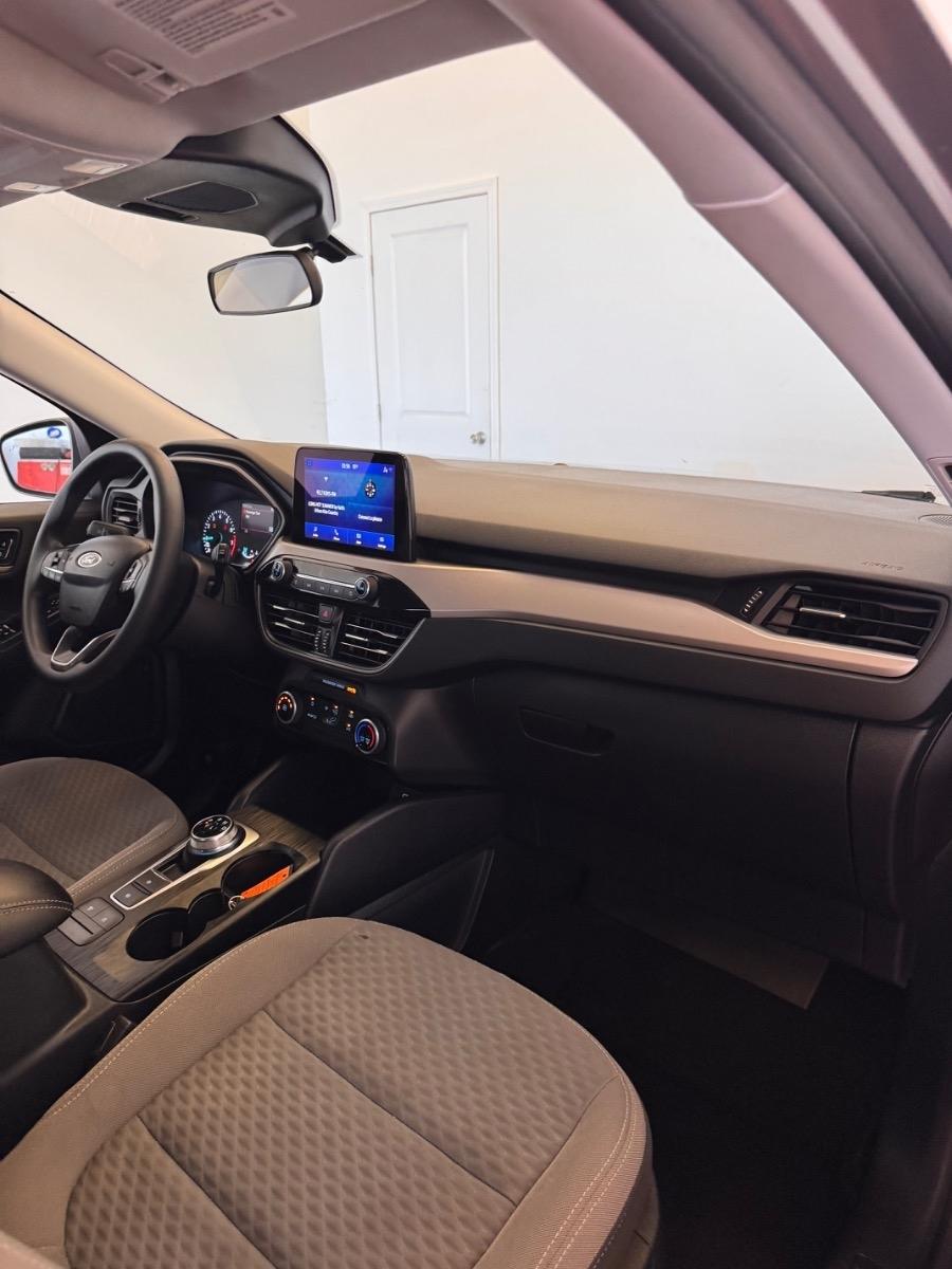 Ford Escape SE FWD 2022