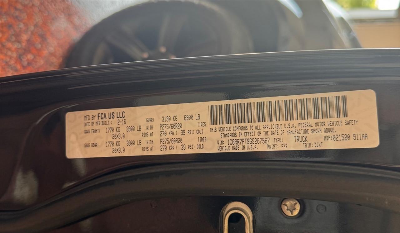 RAM 1500 4WD Crew Cab 140.5" Longhorn 2016