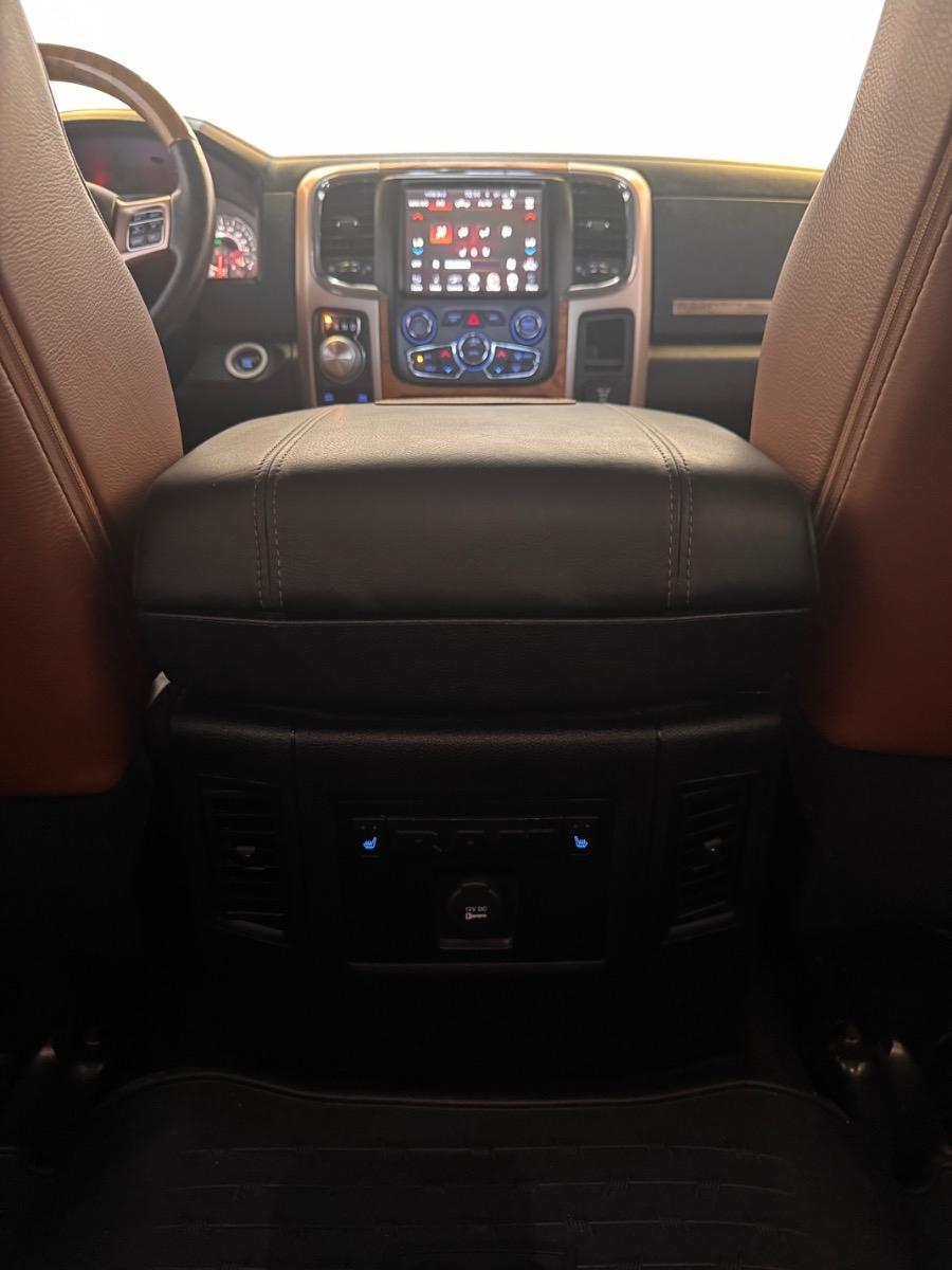 RAM 1500 4WD Crew Cab 140.5" Longhorn 2016