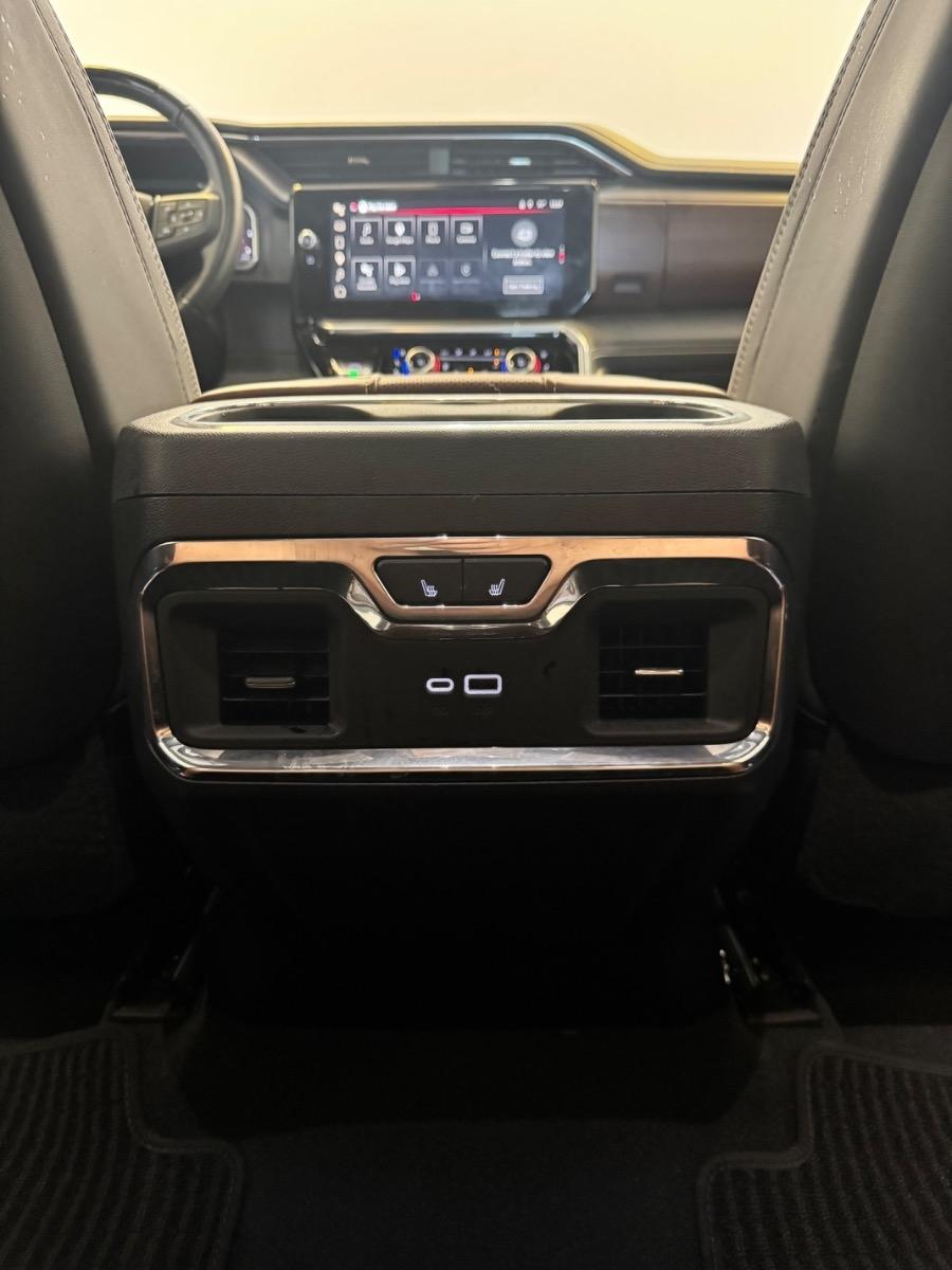 GMC Sierra 1500 4WD Crew Cab 147" Denali Ultimate 2024
