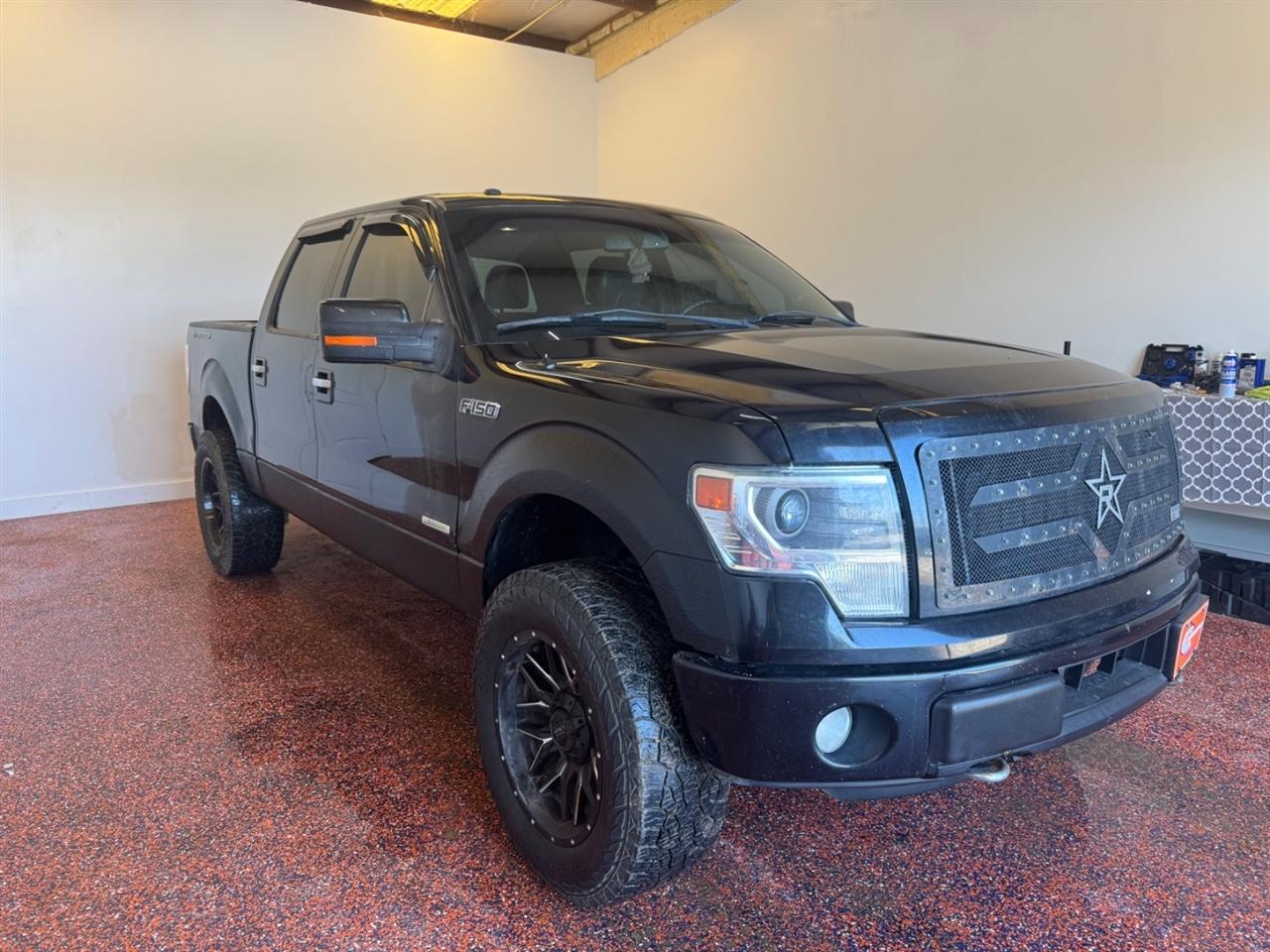 Ford F-150 4WD SuperCrew 145" XL 2014