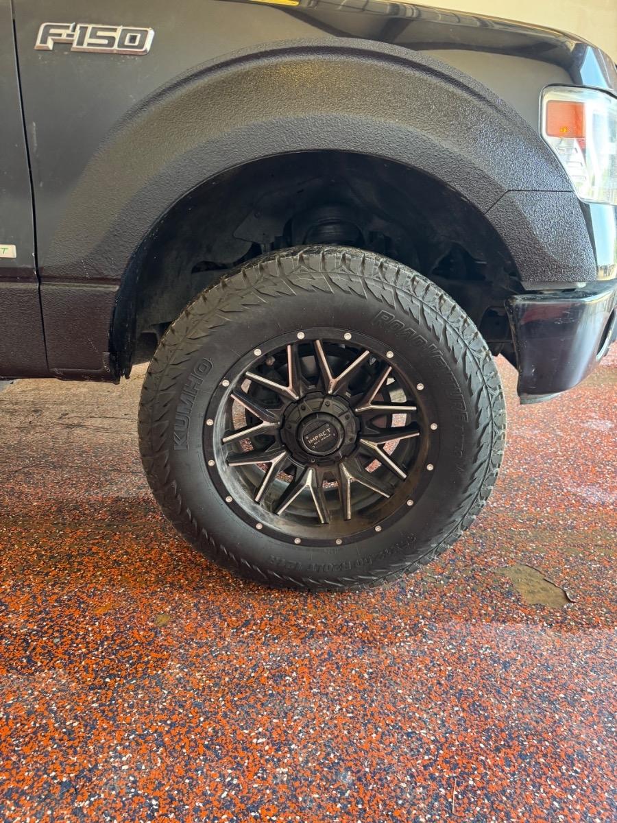 Ford F-150 4WD SuperCrew 145" XL 2014
