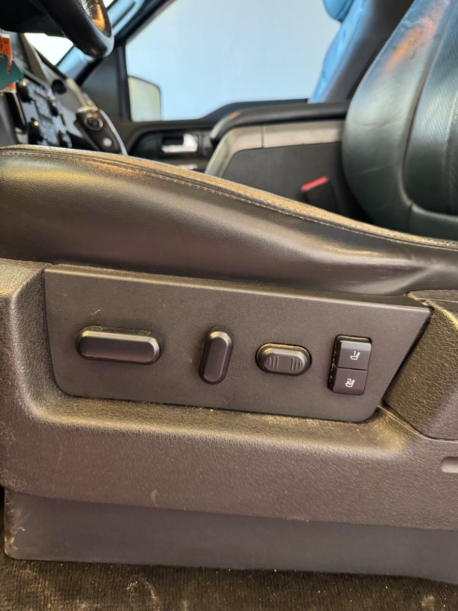 Ford F-150 4WD SuperCrew 145" XL 2014