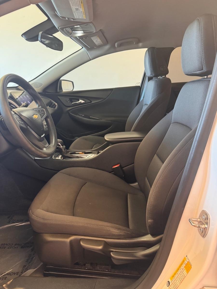Chevrolet Malibu 4dr Sdn LS w/1LS 2021
