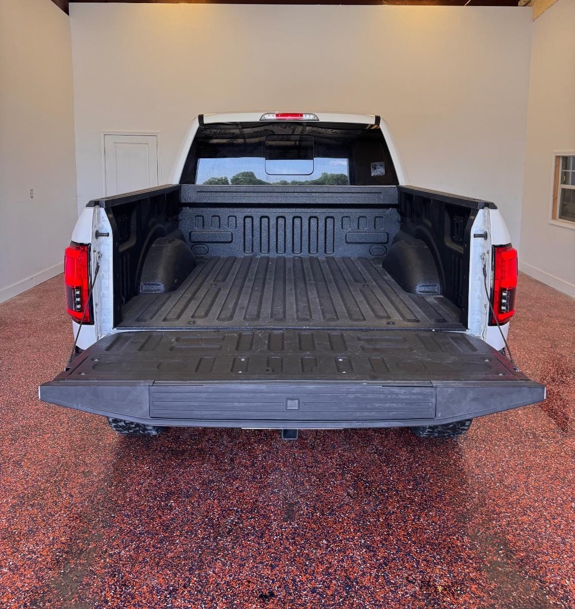 Ford F-150 4WD SuperCrew 145" XLT 2016