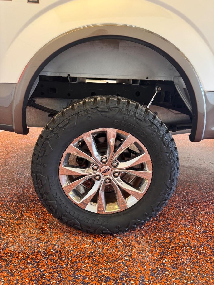 Ford F-150 4WD SuperCrew 145" XLT 2016