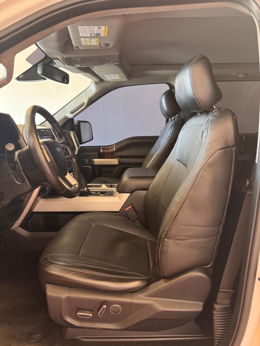 Ford F-150 4WD SuperCrew 145" XLT 2016