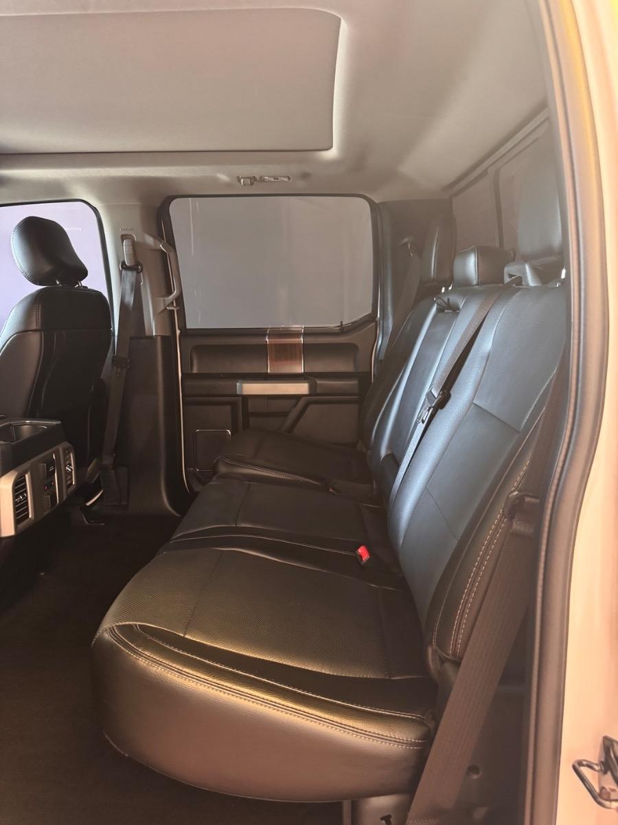 Ford F-150 4WD SuperCrew 145" XLT 2016