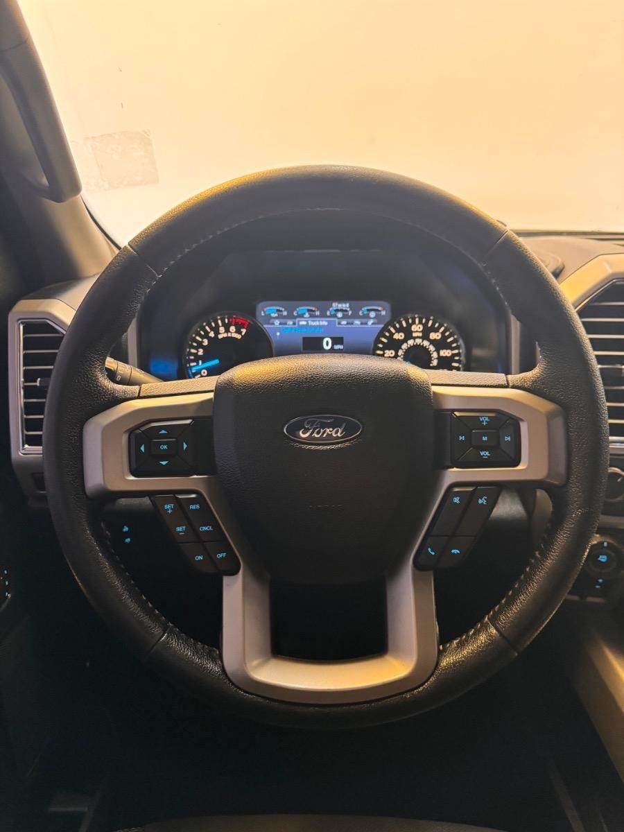 Ford F-150 4WD SuperCrew 145" XLT 2016