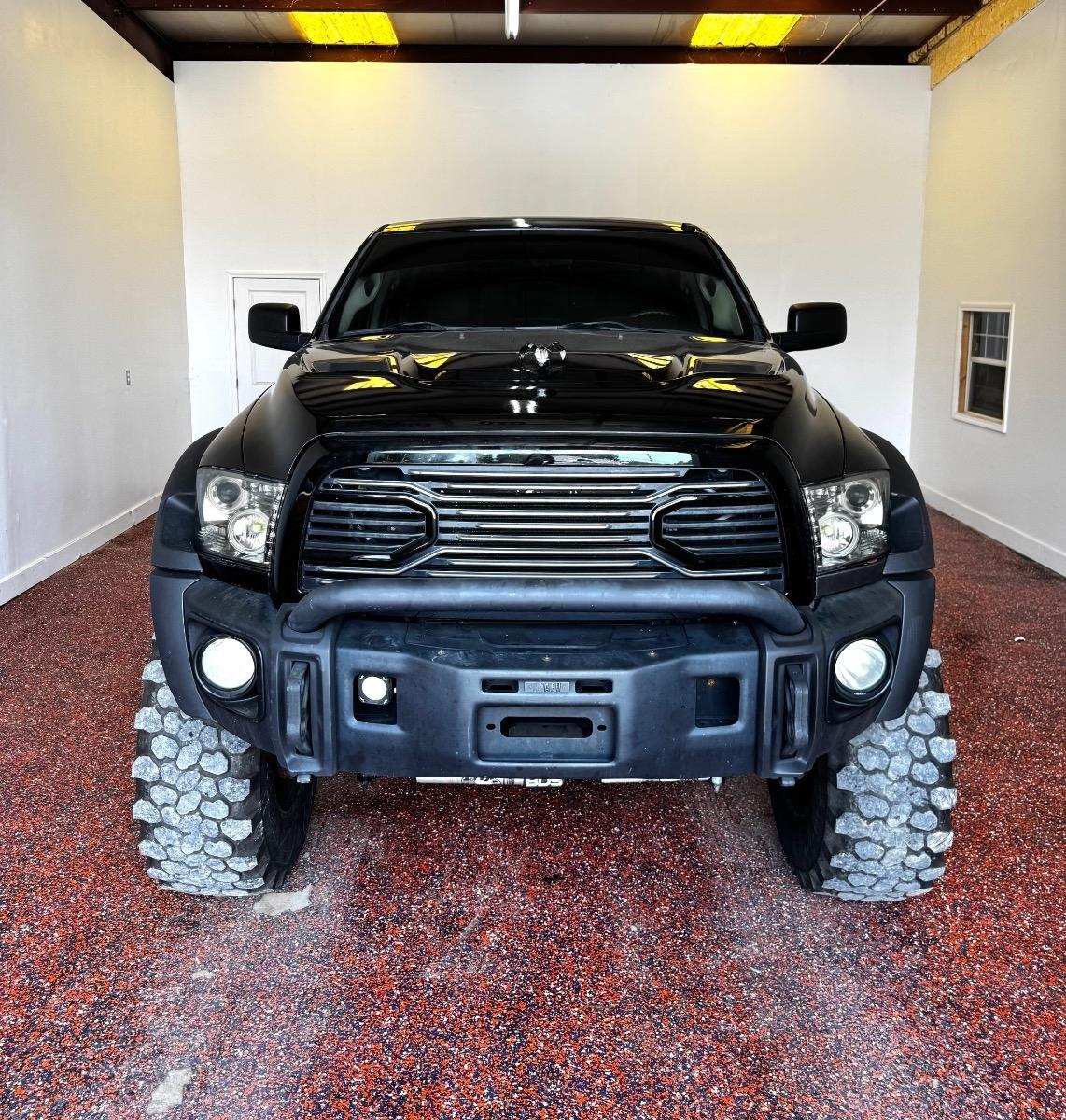 RAM 2500 4WD Mega Cab 160.5" SLT 2012