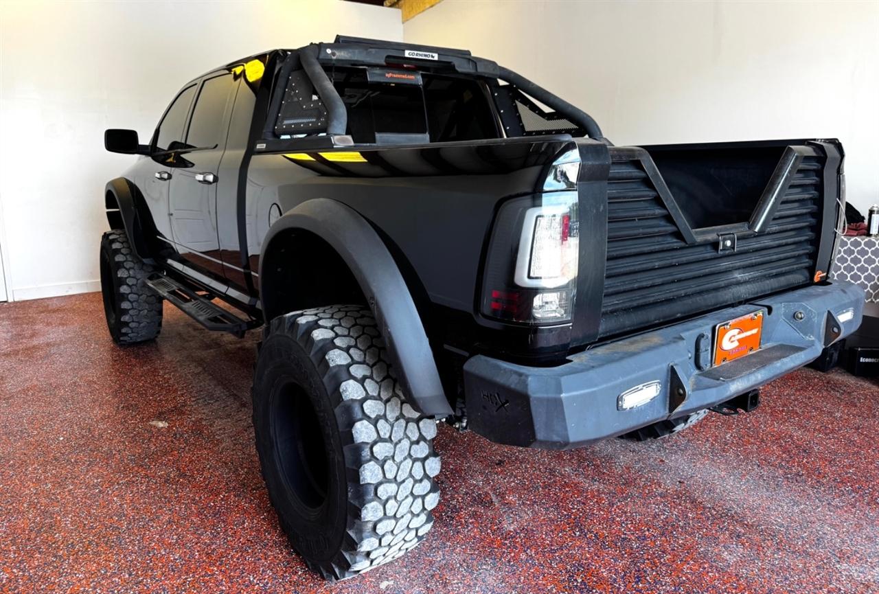 RAM 2500 4WD Mega Cab 160.5" SLT 2012
