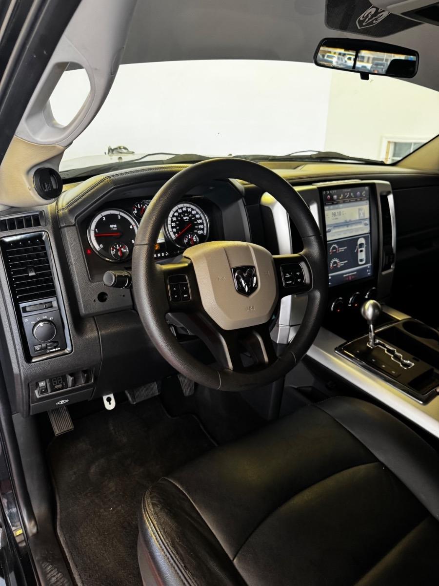 RAM 2500 4WD Mega Cab 160.5" SLT 2012